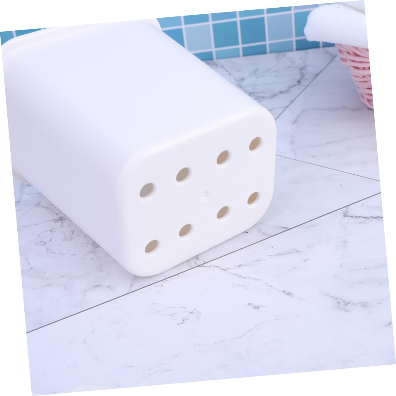 Cabilock Toothbrush Holder
