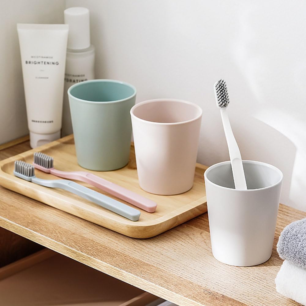 Perfect for momentsRabyLeoSimple Household Toothbrush Cup Set