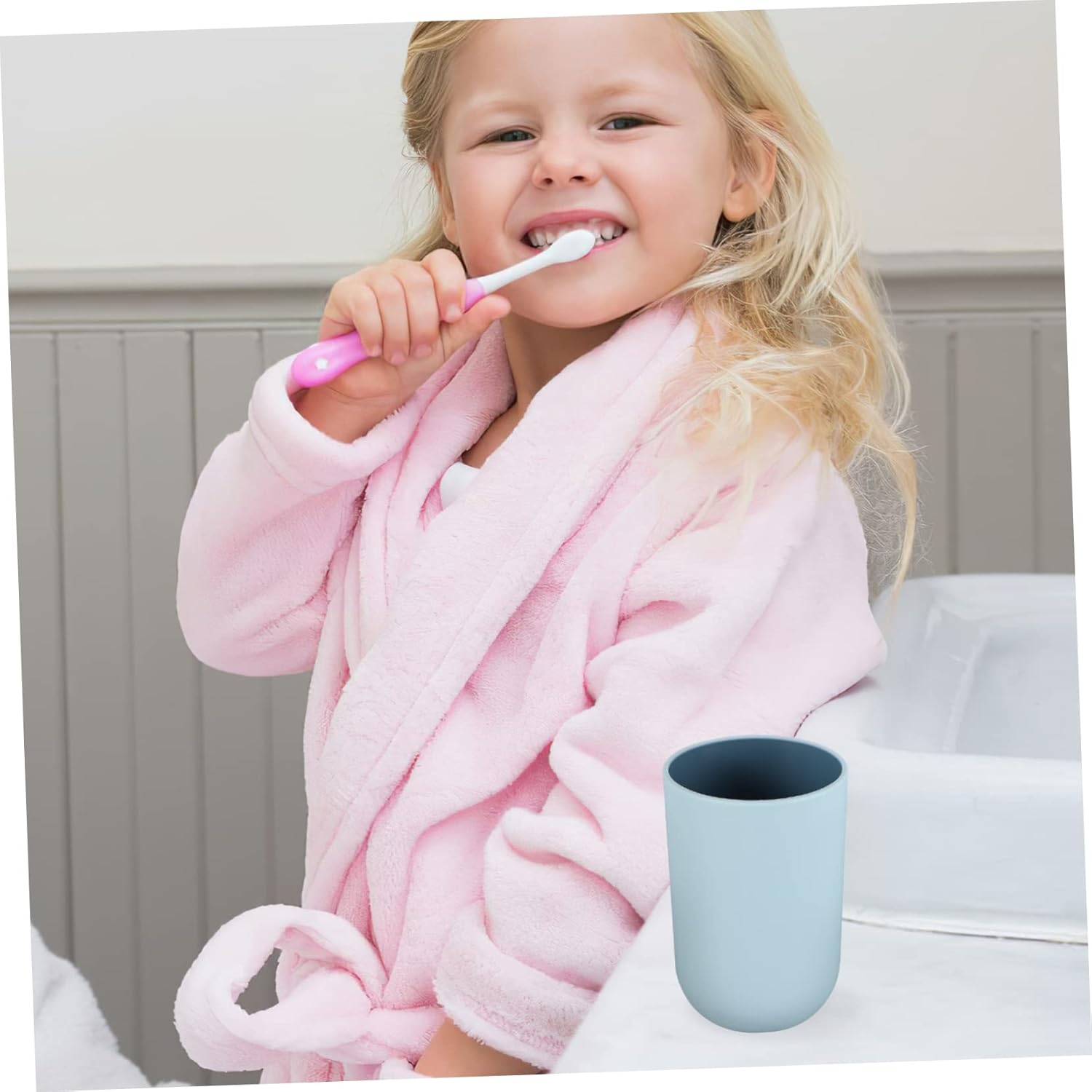 Compact Durable Stylish 4 Pcs Toothbrush Cup for Bathroom RVs White