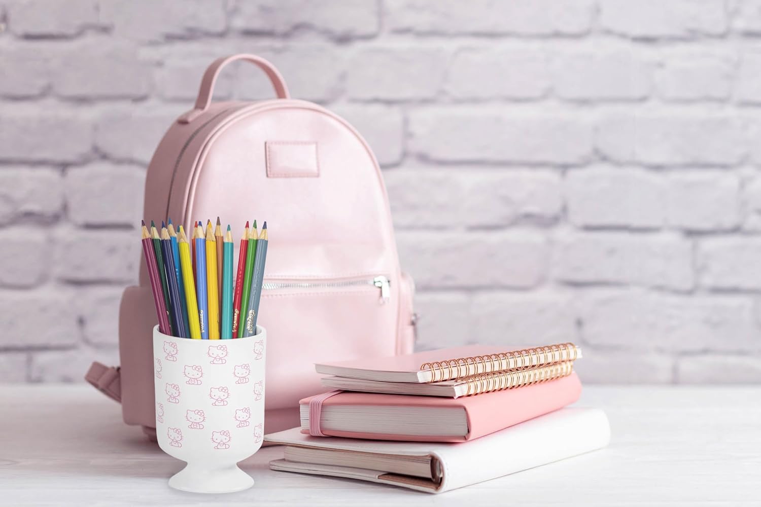 Hello Kitty Bathroom Tumbler - Pink White Resin Toothbrush Holder