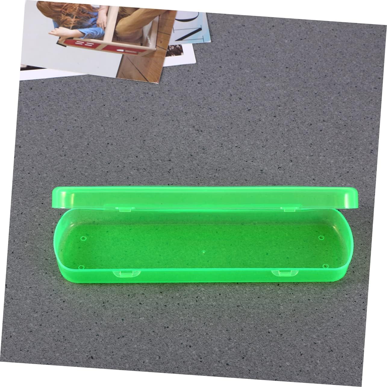 PORTABLE TOOTHBRUSH HOLDER FOR TRAVEL AND CAMPING