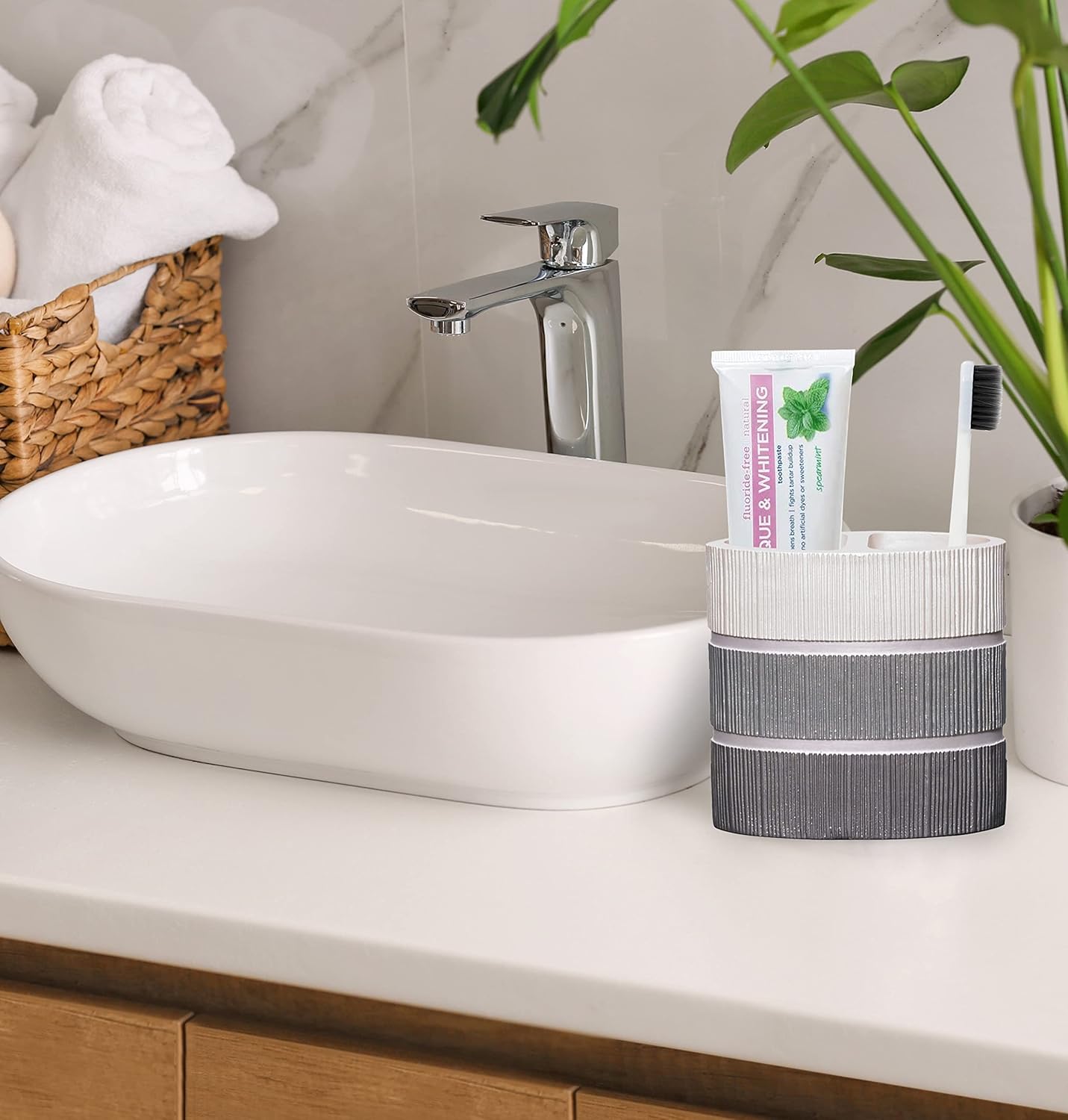 Modern Toothbrush Holder with Luxury Design