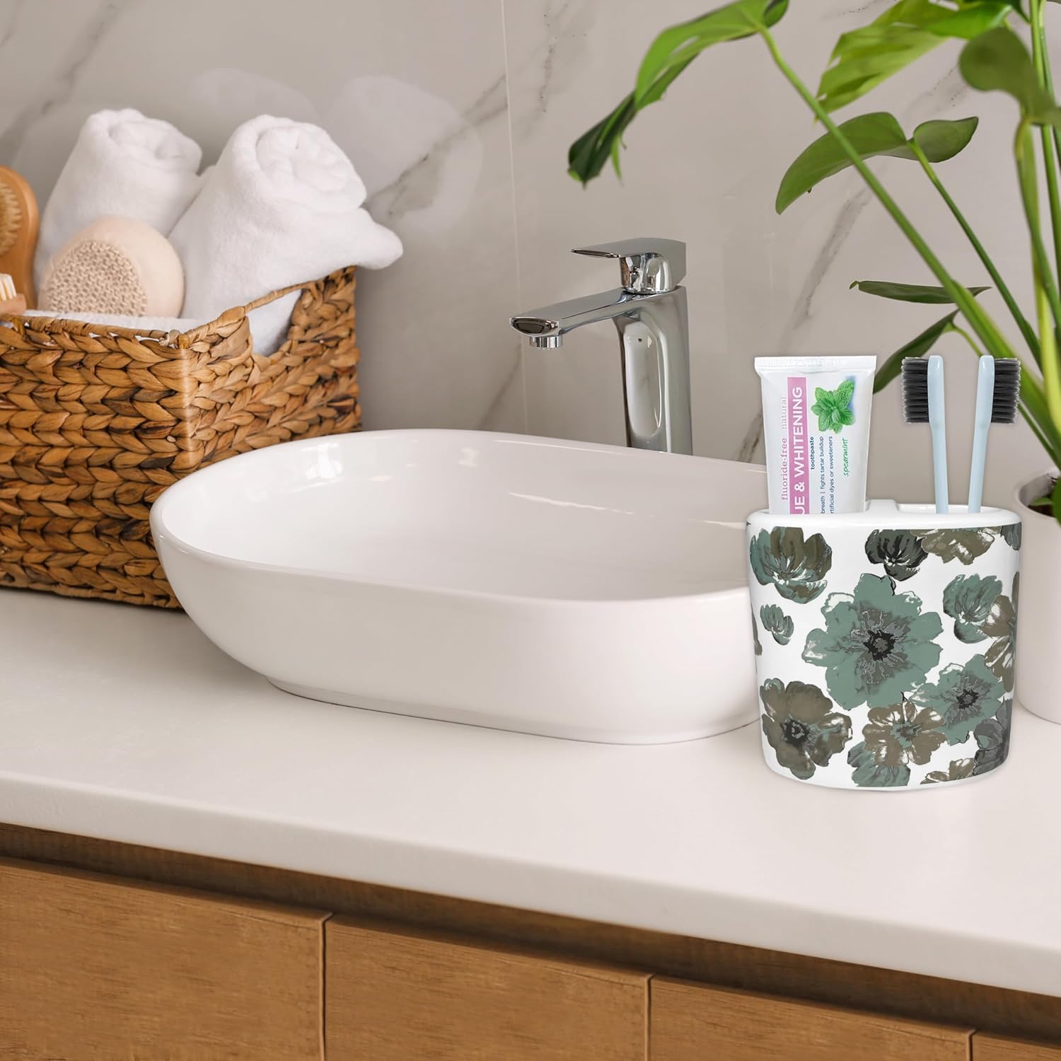 Sunsplash Toothbrush Holder for Kids and Adults