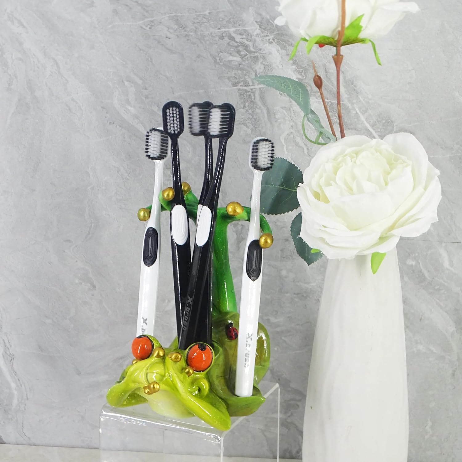 Tree Frog Toothbrush Holder Set